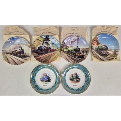 670 - A collection of 15 railway-themed collector's display plates. Complete with certificates of authenti... 