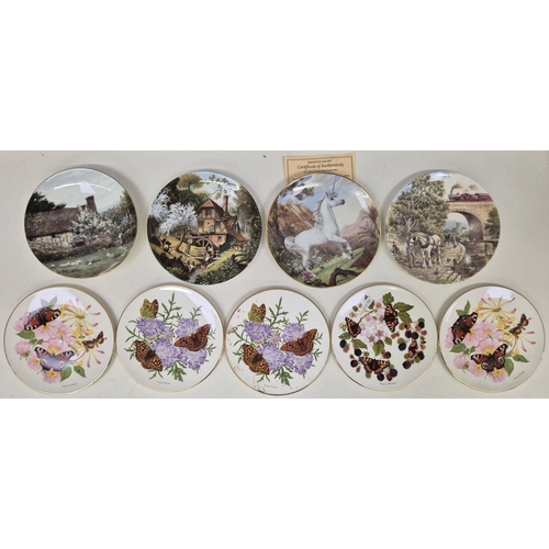 695 - A collection of 17 wildlife/countryside-themed collector's display plates. Makers include Villeroy &... 