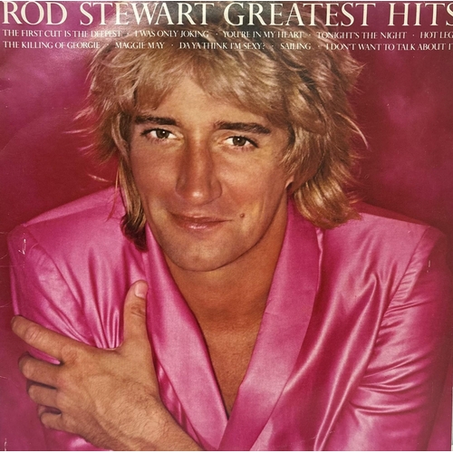 706 - Vinyl Albums (x30). Mixed genre. Artists include Rod Stewart, The Nolans, Carpenters, Leo Sayer, etc... 