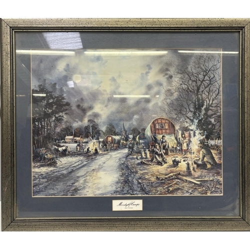 713 - Framed Prints(x8). To include bird studies, Moonlight Camps by John Freeman (limited edition 80/750)... 