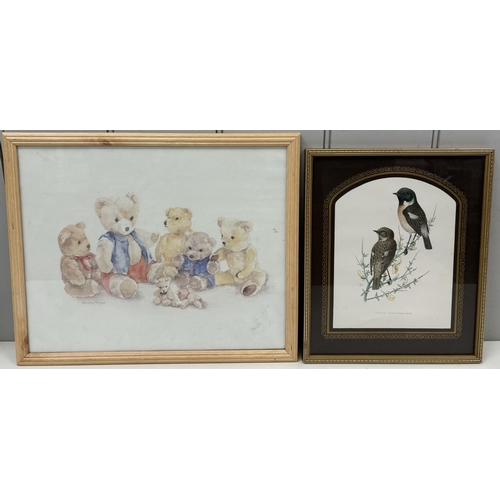 465 - Collection of ten pieces of mixed artwork. To include mostly contemporary framed prints & canvasses.... 