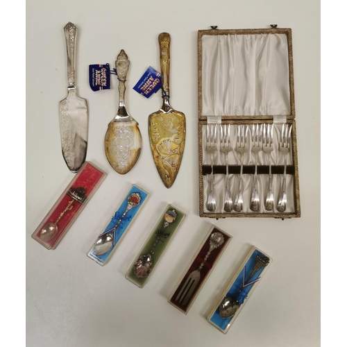 660 - A mixed lot of silver-plated tableware & souvenirs. To include three cake slices, cased dessert fork... 
