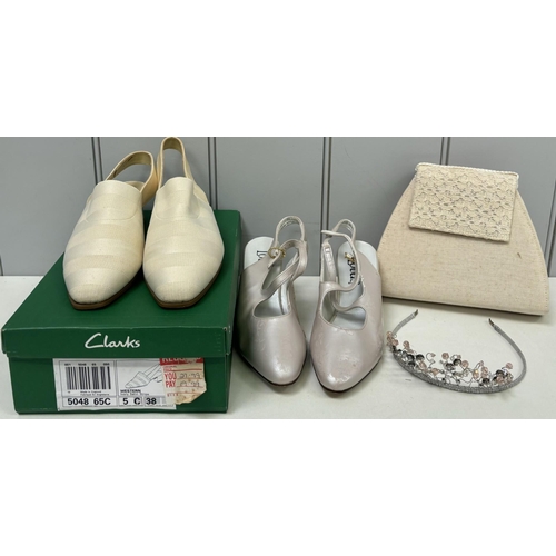 Lot 782       