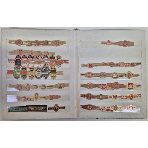 1578 - A huge collection of international cigar bands, housed in 4 albums. Approximately 2200 in total. Man... 