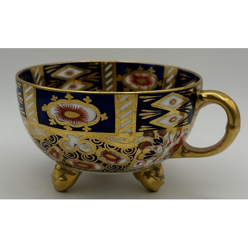 1 - Collection of similar-patterned tableware. To include 3 Royal Crown Derby Imari plates, 3 saucers & ... 