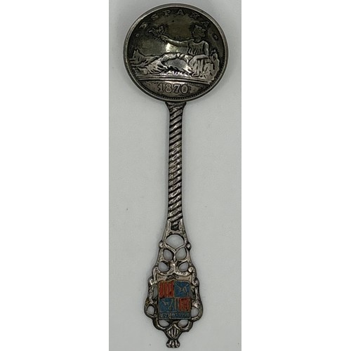 15 - Mixed lot of 3 collectibles. To include D-Day Landings 50p (BU in presentation wallet), 1870 Mallorc... 