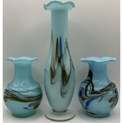 32 - Collection of 5 pieces of mid-century glass art. To include a trio of opaline swirl vases, yellow gl... 
