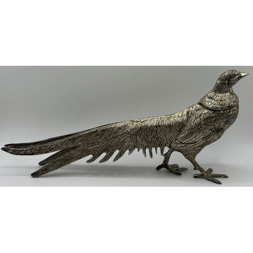 42 - Pair of vintage cast metal pheasants. Dimensions(cm) H13, L29, W5.