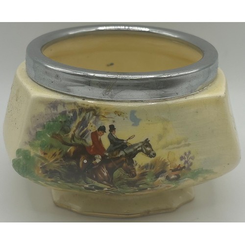 122 - Collection of 9 vintage decorative ceramics. To include Crown Ducal, Shorter & Son, Sandland, etc.