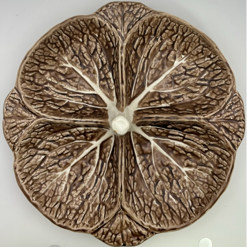 132 - Collection of 8 vintage ceramic tableware examples.