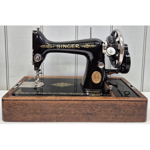 156 - 1929 model 99K Singer sewing machine, case & table.  Serial no. Y6939581.
