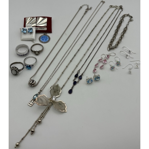 162 - Tabletop cabinet full of silver & costume jewellery, together with a selection of dress watches. To ... 