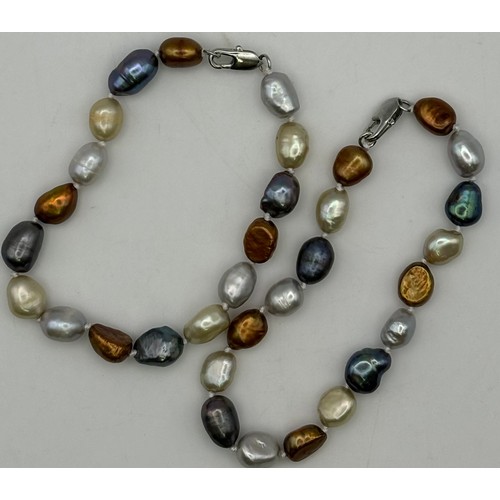 162 - Tabletop cabinet full of silver & costume jewellery, together with a selection of dress watches. To ... 