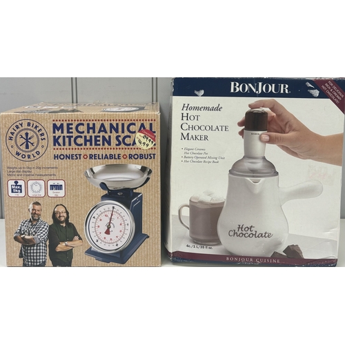 252 - Selection of new/unused homeware. To include kitchen scales, hot chocolate maker, bathroom shelves, ... 