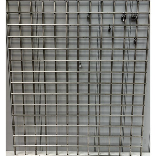 Lot 2487      