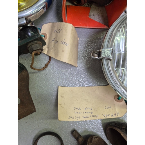 287 - Large collection of vintage car spares & maintenance items/tools.