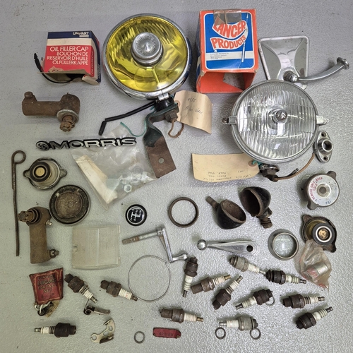 287 - Large collection of vintage car spares & maintenance items/tools.