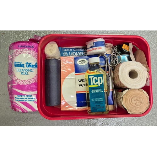 287 - Large collection of vintage car spares & maintenance items/tools.