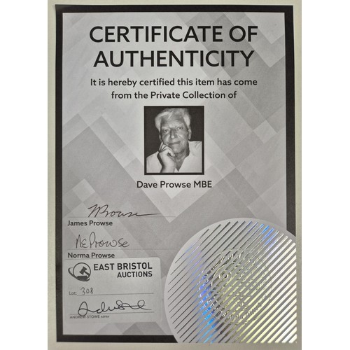 253 - Signed/Framed print of Robin Hurricane Carter (American middleweight boxer; 1937-2014), with certifi... 