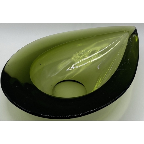 75 - Collection of 13 pieces of mid-century & later green glass decorative pieces. To include candy bowls... 