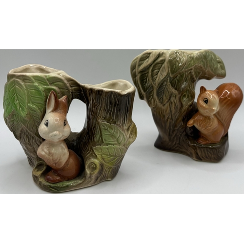 40 - Collection of vintage woodland vases & bookends. To include Sylvac & Fauna examples.