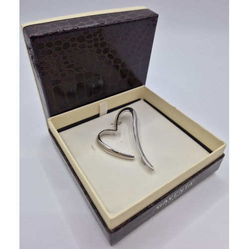 1707 - Boxed Swarovski crystal bracelet, boxed Swarovski Apple watch case & boxed Gaventa heart shaped broo... 