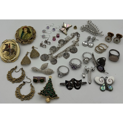 1713 - Tiered jewellery box full of costume jewellery. To include necklaces, pendants, rings, brooches, bra... 