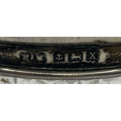 1723 - Silver-lidded vanity jar (Birmingham 1922), together with a cobalt blue poison bottle. Respective he... 