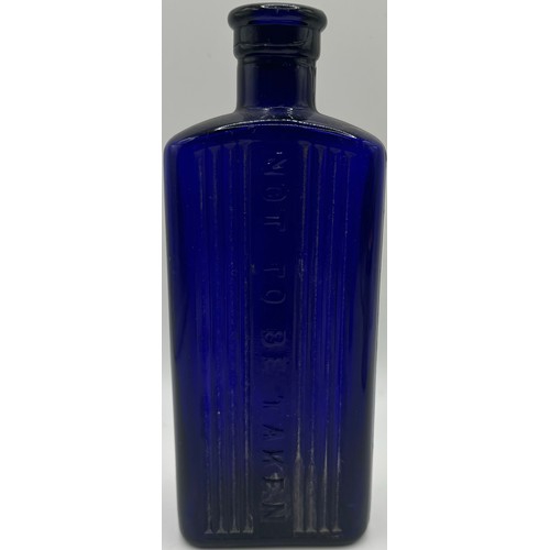 1723 - Silver-lidded vanity jar (Birmingham 1922), together with a cobalt blue poison bottle. Respective he... 