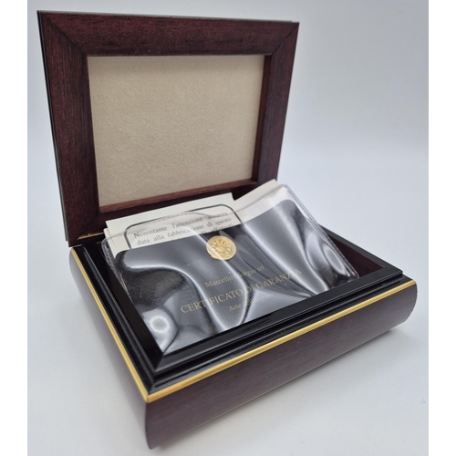 1742 - Embossed silver-lidded trinket box, by Marcello Giorgio (Italy). Complete with certificate of authen... 