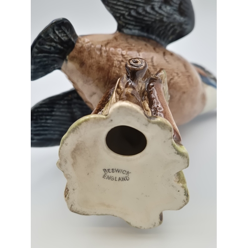 1217 - Mixed lot of 3 ornithological figures & 2 doorstops. Tallest 28cm.