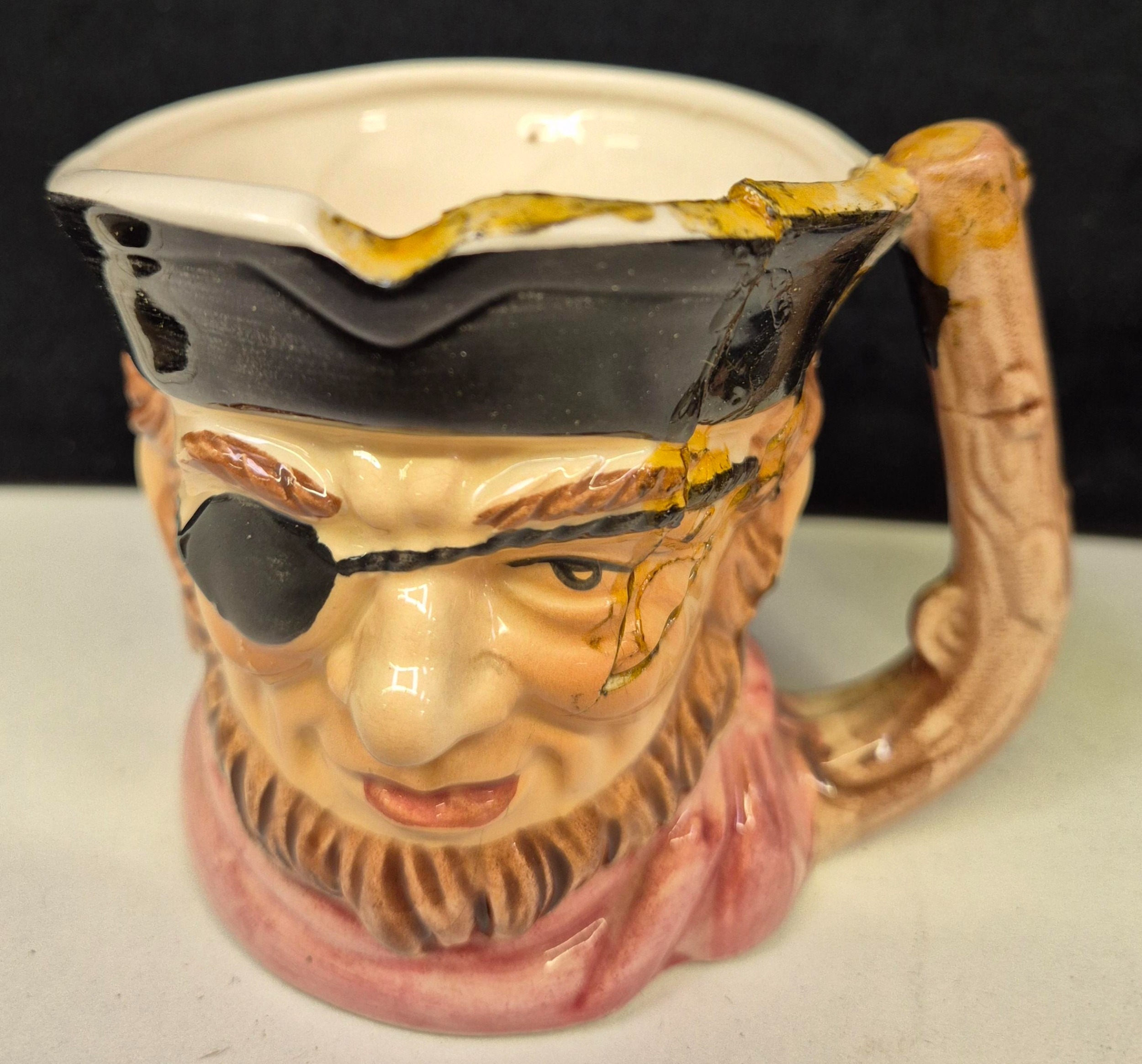 Large collection of 31 Toby jugs. Makers include Royal Doulton, Sylvac ...