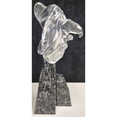 7006 - Swarovski model no: 874456 - Soulmates Eagle.

This retired Swarovski crystal Soulmate Eagle was par... 