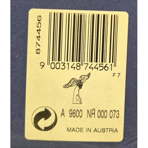 7006 - Swarovski model no: 874456 - Soulmates Eagle.

This retired Swarovski crystal Soulmate Eagle was par... 