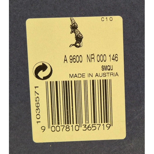 7008 - Swarovski model no: 1036571 - Smoky Batfish Pair

This serene pair of elegant Swarovski Batfish seem... 