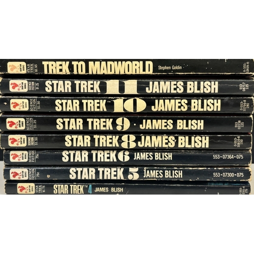 190 - Collection of 7 Star Trek paperback novels, by James Blish (Star Trek 4,5,6,8,9,10,11) & Trek To Mad... 