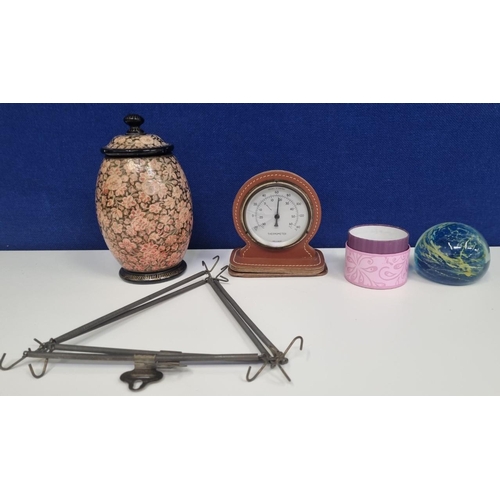 2375 - A lot of decorative/useful items, to include an unsigned 'Mdina' glass paperweight, 'Vantage' thermo... 