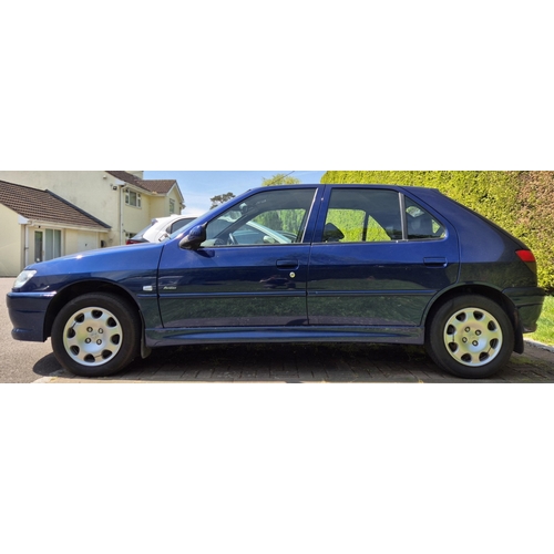 9 - Make: Peugeot
Model: 306 Meridian
Registration: W812 ODF
Colour: Blue
Manufactured: 2000
First Regis... 