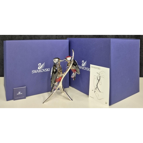7083 - Swarovski model no: 957562 Paradise Birds - Woodpeckers Black Diamond

These retired Swarovski cryst... 