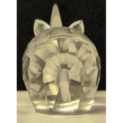 7076 - Swarovski model no: 7622 070 000 - Rhinoceros 

This retired Swarovski crystal rhinoceros belonged t... 