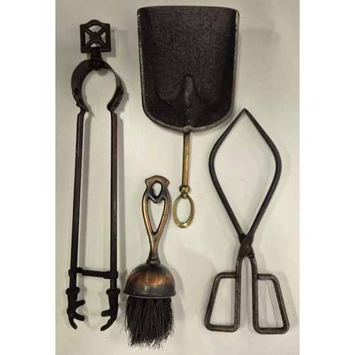 1052 - Victorian oak coal scuttle, with brass fittings/handle; set of fireplace tools, in iron/brass & a se... 