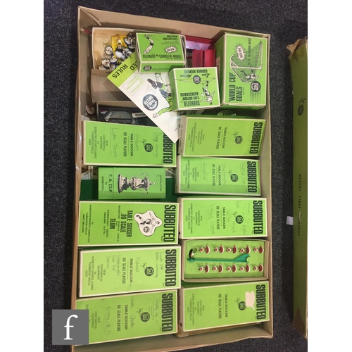 675 - A collection of Subbuteo, including thirteen C100 teams including #77, #4, #21, #154, #102, etc., C1... 