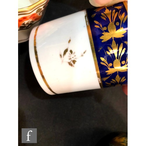 57 - A collection of assorted 18th and 19th Century coffee cups to include Derby, Flight Barr and Barr Wo... 