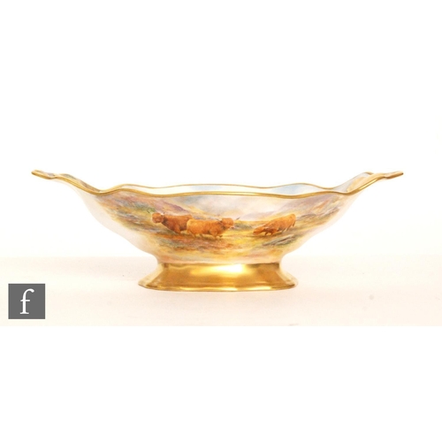 32 - A later 20th Century hand painted pedestal bowl hand painted by former Royal Worcester artist David ... 