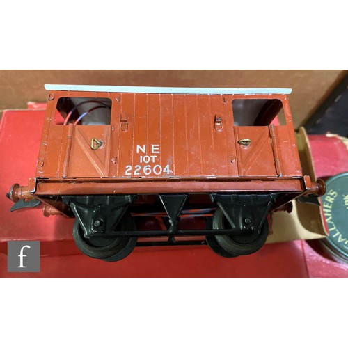 458 - A collection of O gauge Hornby items, to include rolling stock and accessories, comprising LMS wagon... 