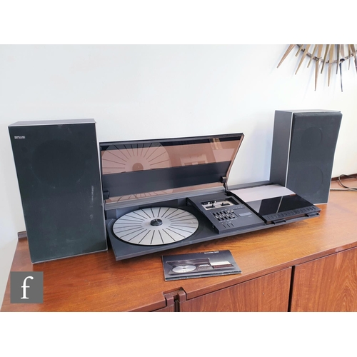 716 - A Bang & Olufsen Beocenter 2200 record player, produced between 1983-86, with built in cassette ... 