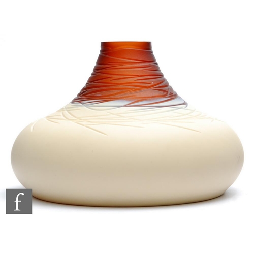 1032 - Salviati - A contemporary Murano Caramello glass vase, of squat ovoid form with tapering collar neck... 