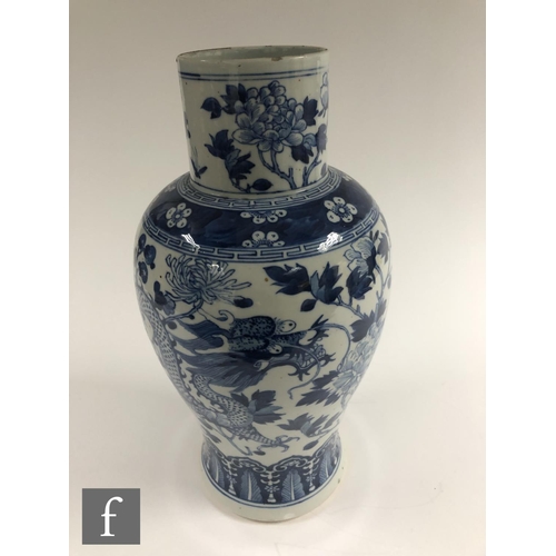 200 - A Chinese blue and white porcelain vase, late Qing Dynasty (1644-1912), of baluster form extending t... 