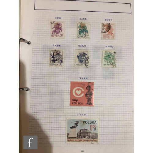 600 - A collection of Great Britain, Commonwealth and world postage stamps, in albums and stock books, to ... 