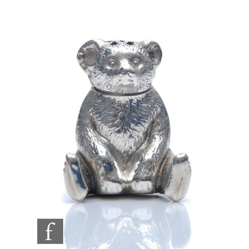 159 - An Edwardian novelty pepper pot  modelled as a seated Teddy bear, weight 10g, height 3.5cm, Birmingh... 